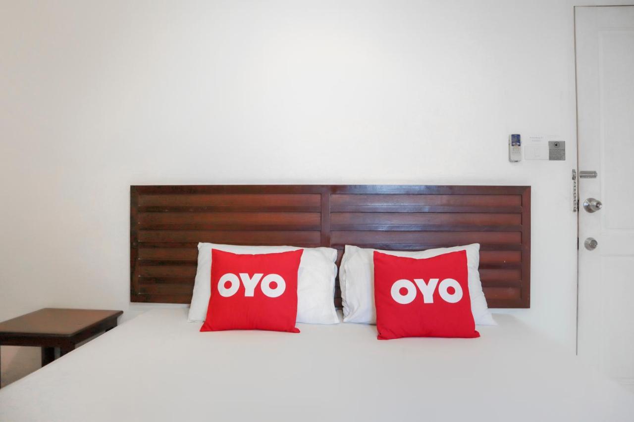 Oyo 1032 Beds Patong Hotel Phuket Buitenkant foto