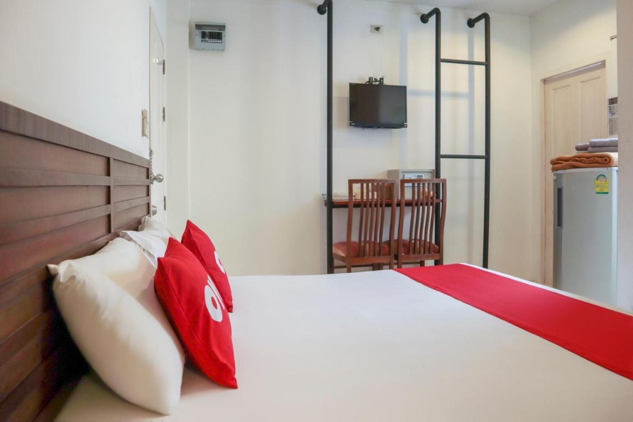 Oyo 1032 Beds Patong Hotel Phuket Buitenkant foto