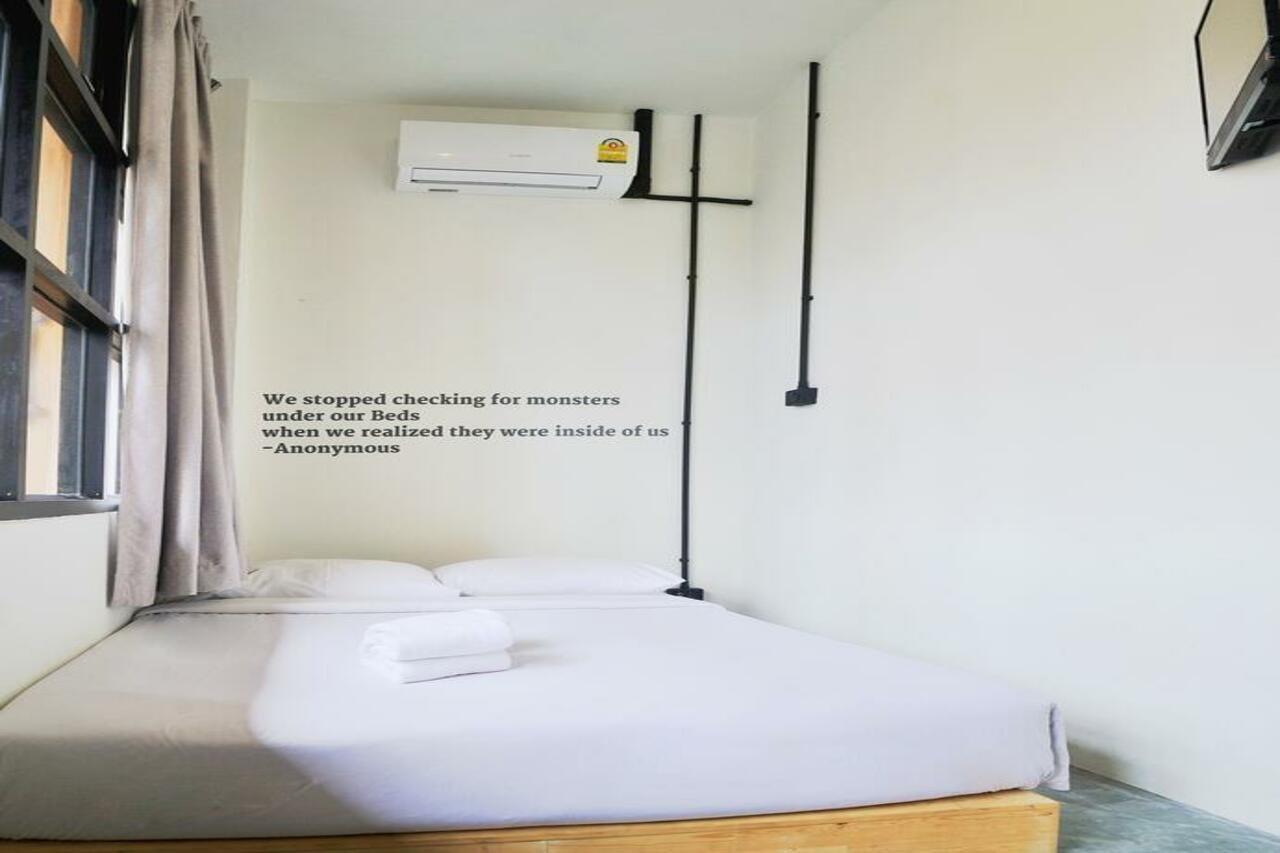 Oyo 1032 Beds Patong Hotel Phuket Buitenkant foto